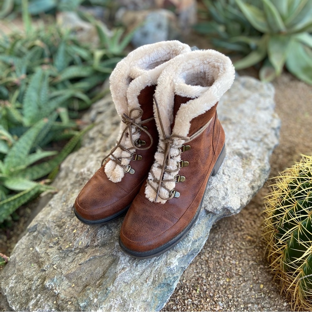 Western Cabincore Sherpa Lined Vegan Leather Boots Cozy Mountain Cabin